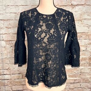 chelsea28 Women’s black lace 3/4 bell sleeve unlined top Size Xsmall